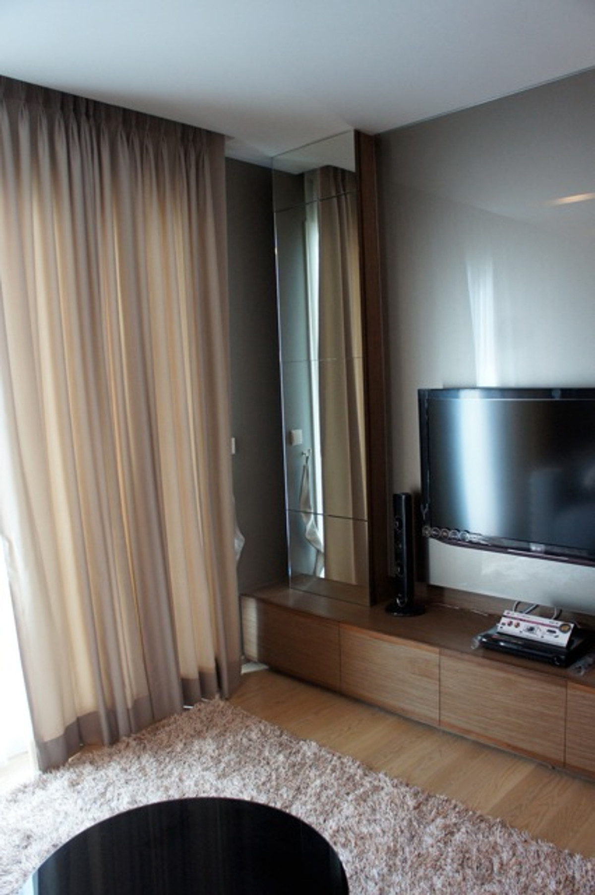 For RentCondoSukhumvit, Asoke, Thonglor : For Rent Condo Siri @ Sukhumvit 2 Beds room 70 Sq.m  Property Code: S12-0436