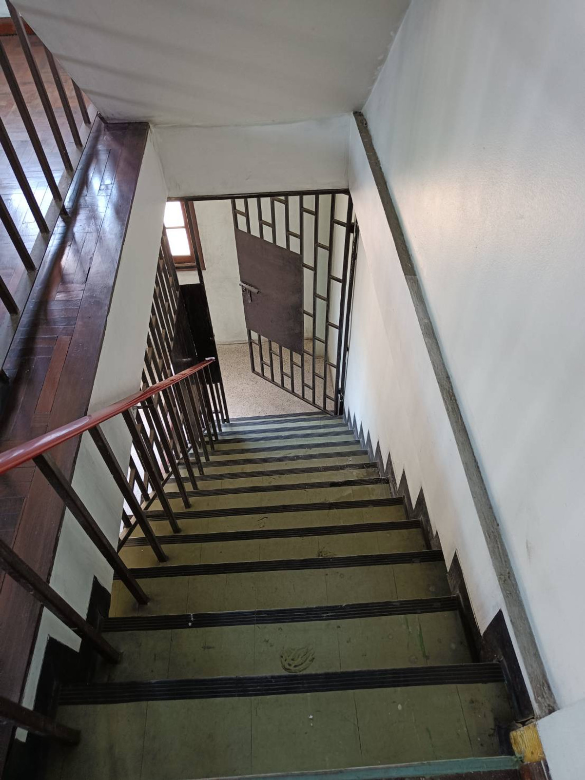 ขายอาคารพาณิชย์พัทยา บางแสน ชลบุรี สัตหีบ : อาคารพาณิชย์ 2 คูหา ติดถนนบายพาส ชลบุรี / 3 ชั้น (ขาย), Commercial building, 2 units, next to Bypass Road, Chonburi / 3-Storey (FOR SALE) YEAN088