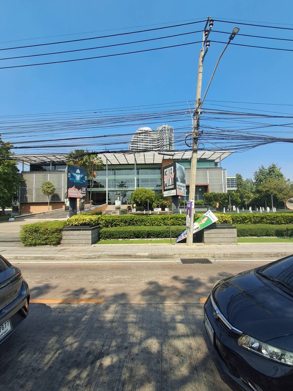 ขายทาวน์โฮมบางนา แบริ่ง ลาซาล : ทาวน์โฮม 3 ชั้น​ใกล้​#BTS​ เพียง500ม.ซ.ลาซาล1 พื้นที่ 17 ตร.ว 108 ตร.ม