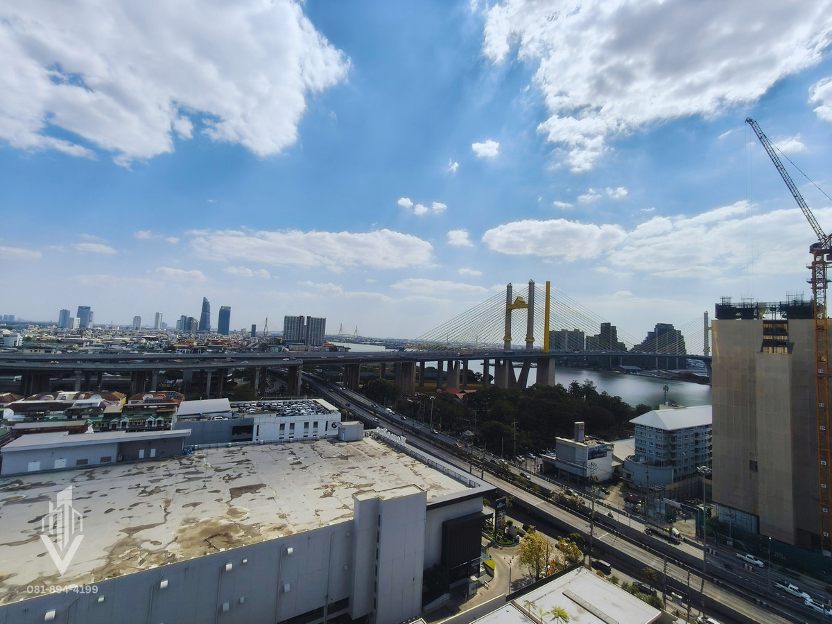 For SaleCondoRama3 (Riverside),Satupadit : 🏙️ BEST DEAL! Luxury Riverfront Living at Star View Rama 3 🌊