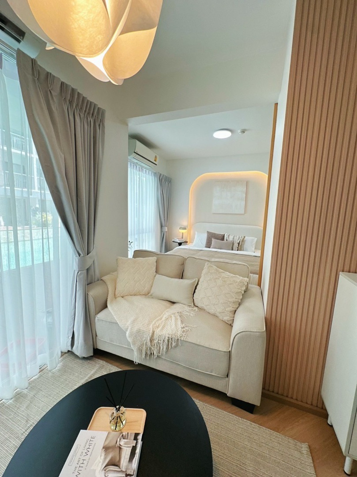 ขายคอนโดพระราม 9 เพชรบุรีตัดใหม่ RCA : 📣 Owner Post | ยินดีรับเอเจ้น ราคาเพียง2.99ลบ ห้อง48sqm Pool Access ฟีลพูลวิลล่า ติดสระว่ายน้ำ ขายคอนโดรีโนเวทใหม่สวย พร้อมอยู่ 💰 A Space Asoke Ratchada