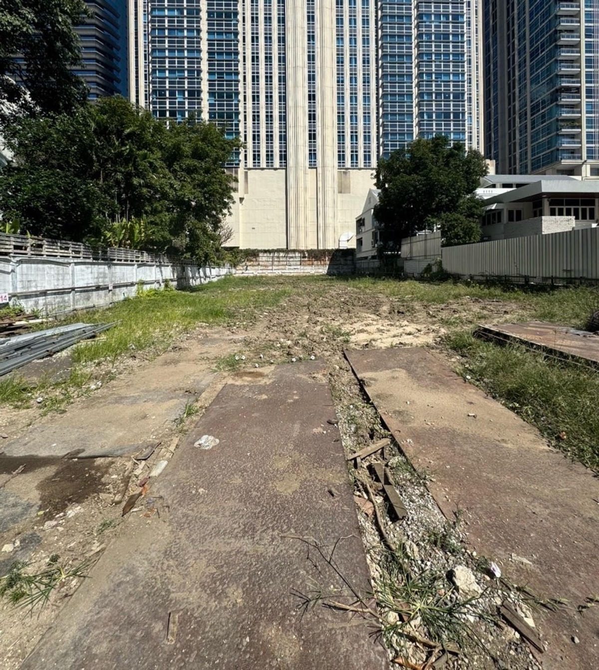 For RentRetail SpaceWitthayu, Chidlom, Langsuan, Ploenchit : For business rental, land 308.3 square wah, Witthayu, Ploenchit, Chidlom, can be rented for 20 years, great location in the heart of the city, Rare Item Property, suitable for businesses that focus on Brand Identity.