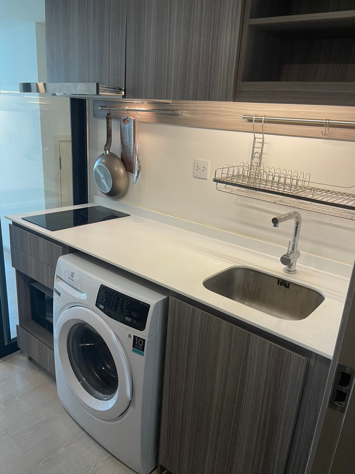 ขายคอนโดวิภาวดี ดอนเมือง หลักสี่ : ขายคอนโด Knightsbridge พหลโยธิน อินเตอร์เชนจ์ ขนาด 53.8 ตร.ม. ห้อง Duplex ใกล้ BTS 2 สาย