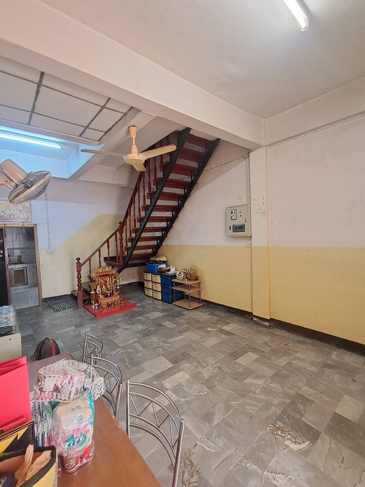 ขายทาวน์โฮมบางนา แบริ่ง ลาซาล : ทาวน์โฮม 3 ชั้น​ใกล้​#BTS​ เพียง500ม.ซ.ลาซาล1 พื้นที่ 17 ตร.ว 108 ตร.ม