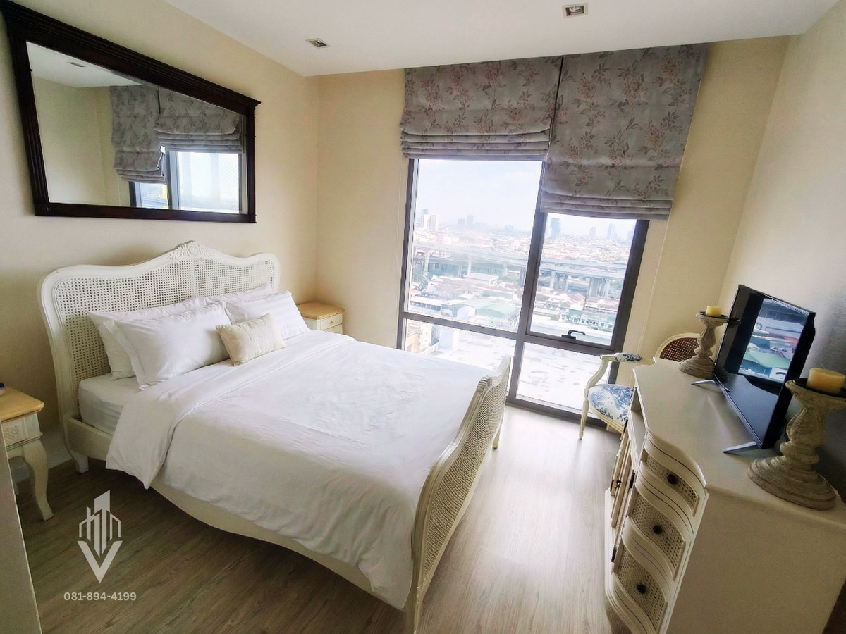For SaleCondoRama3 (Riverside),Satupadit : 🏙️ BEST DEAL! Luxury Riverfront Living at Star View Rama 3 🌊
