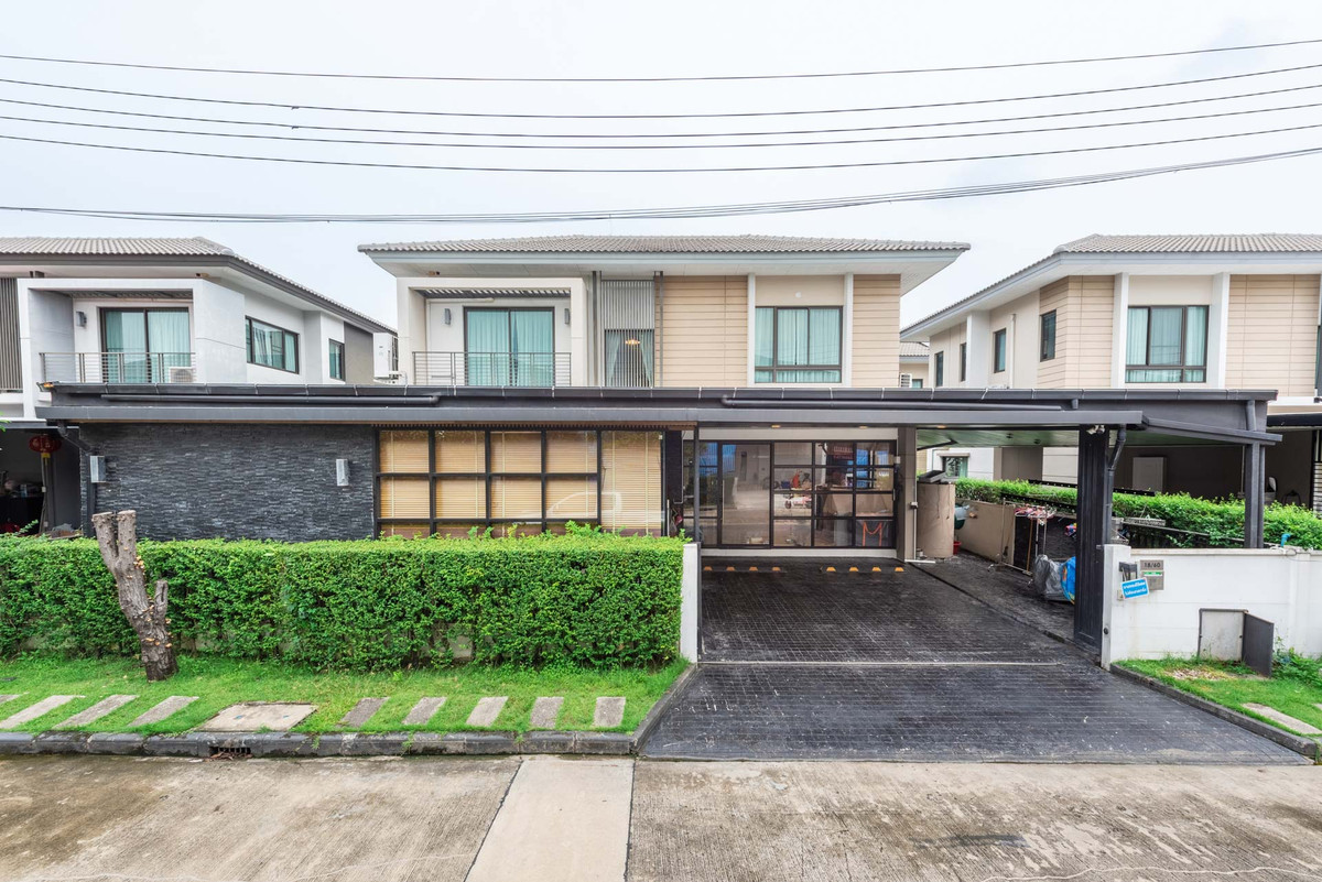 ขายบ้านนวมินทร์ รามอินทรา : ขายบ้านหรู The City รามอินทรา 4นอน 4 น้ำ 80.2ตรว 275ตรม ใกล้ห้างแฟชั่น