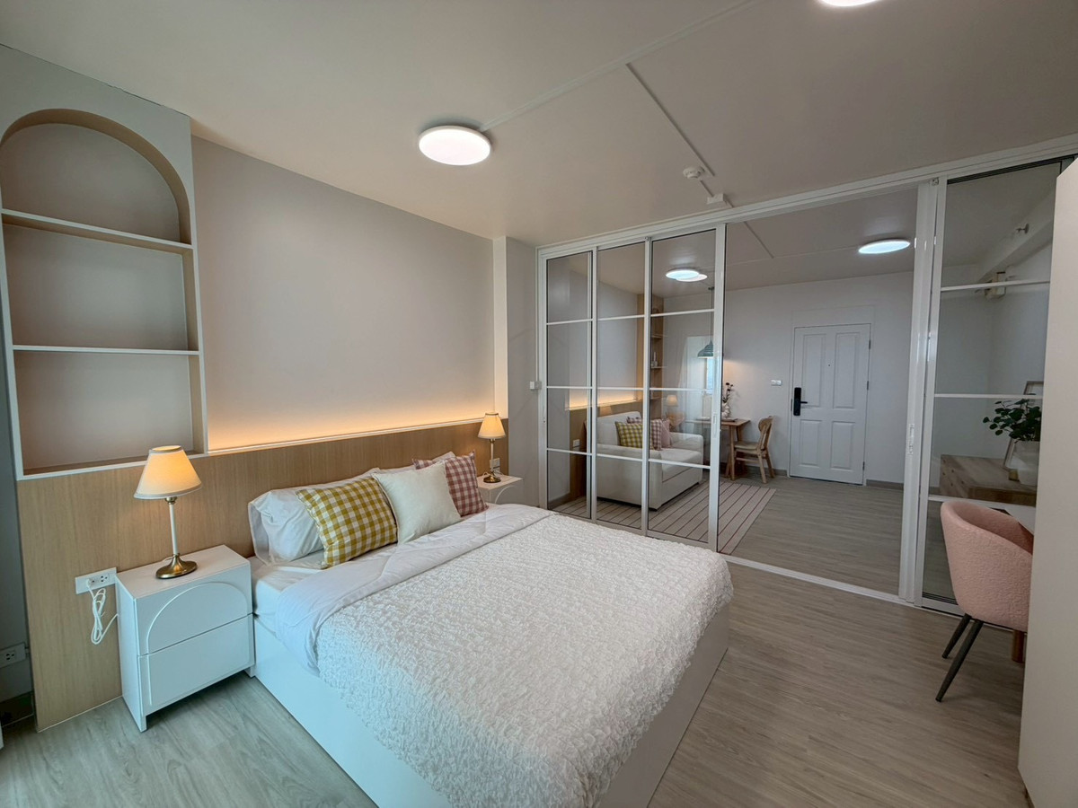 ขายคอนโดพัฒนาการ ศรีนครินทร์ : ขายคอนโดศุภาลัย ปาร์ค ศรีนครินทร์ ห้องสวยตกเเต่งใหม่ เฟอร์ฯใหม่ทุกชิ้น พร้อมเข้าอยู่ ติดกับรถไฟฟ้า