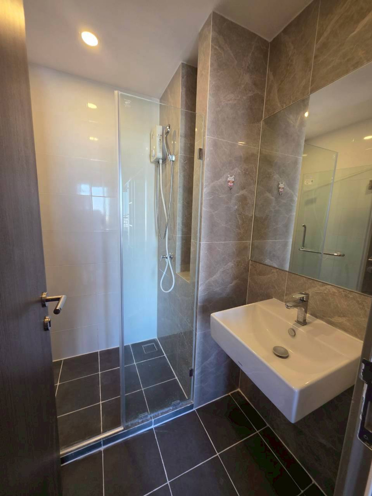 For RentCondoLadprao101, Happy Land, The Mall Bang Kapi : Rent 1bedroom at The Origin Lat Phrao Bang Kapi.