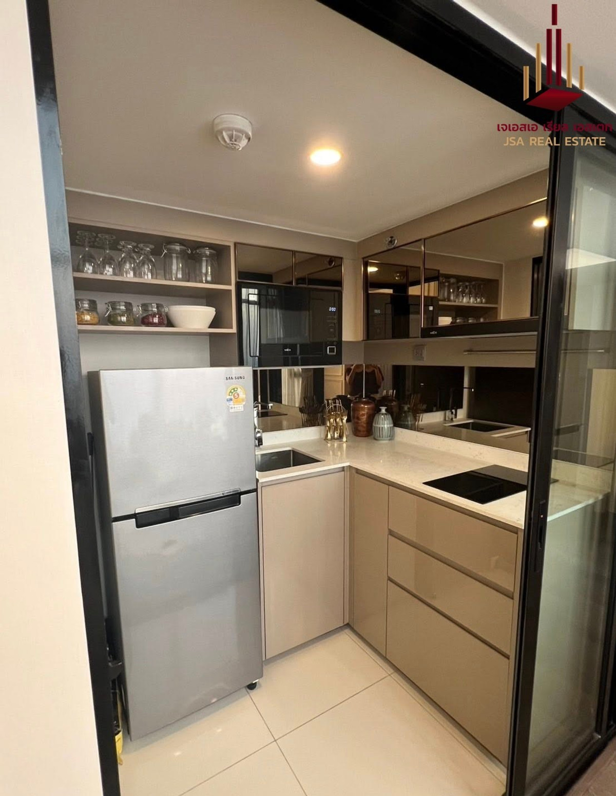 For SaleCondoRatchathewi,Phayathai : ✨ For Sale: Park Origin Ratchathewi Condo ✨ 💰 Only 15,500,000 THB