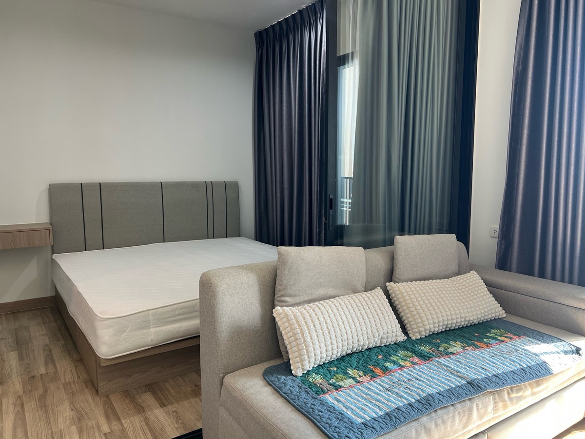 For RentCondoBangna, Bearing, Lasalle : 11,000 cases ready Cannot reduce further. Niche Mono Sukhumvit-Bearing 32 sq m, 32nd floor, fully furnished, 1 bedroom, 1 bathroom, wide balcony, open view.