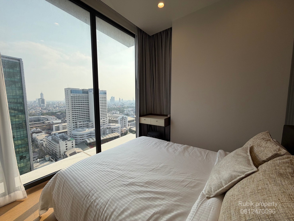 For RentCondoSathorn, Narathiwat : 🏙 ANIL Sathorn 12 | Luxury condo in the heart of Sathorn, corner room, high floor RB1620