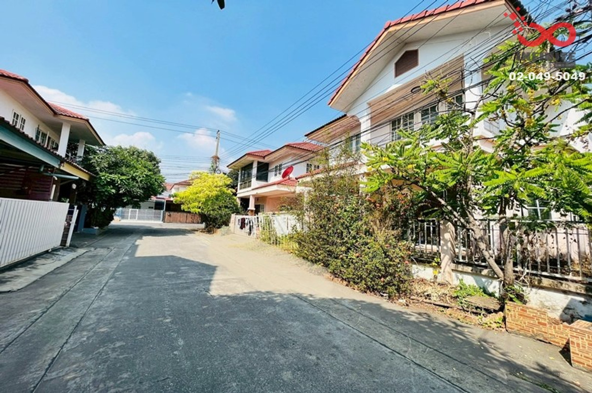 For SaleSamut Prakan,Samrong : Twin house for sale, Fueang Fa 11, Phase 4, Theparak, Mangkorn-Khandi, 2 floors, 37 sq m., Samut Prakan.