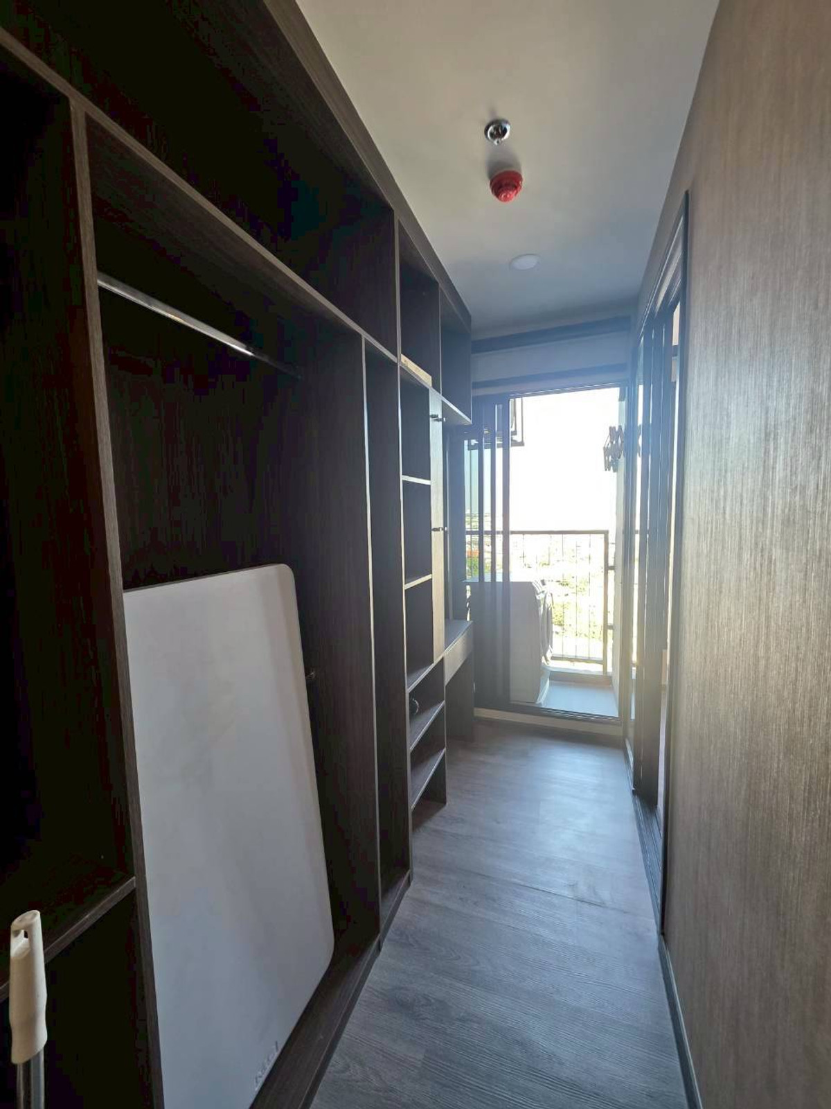 For RentCondoLadprao101, Happy Land, The Mall Bang Kapi : Rent 1bedroom at The Origin Lat Phrao Bang Kapi.