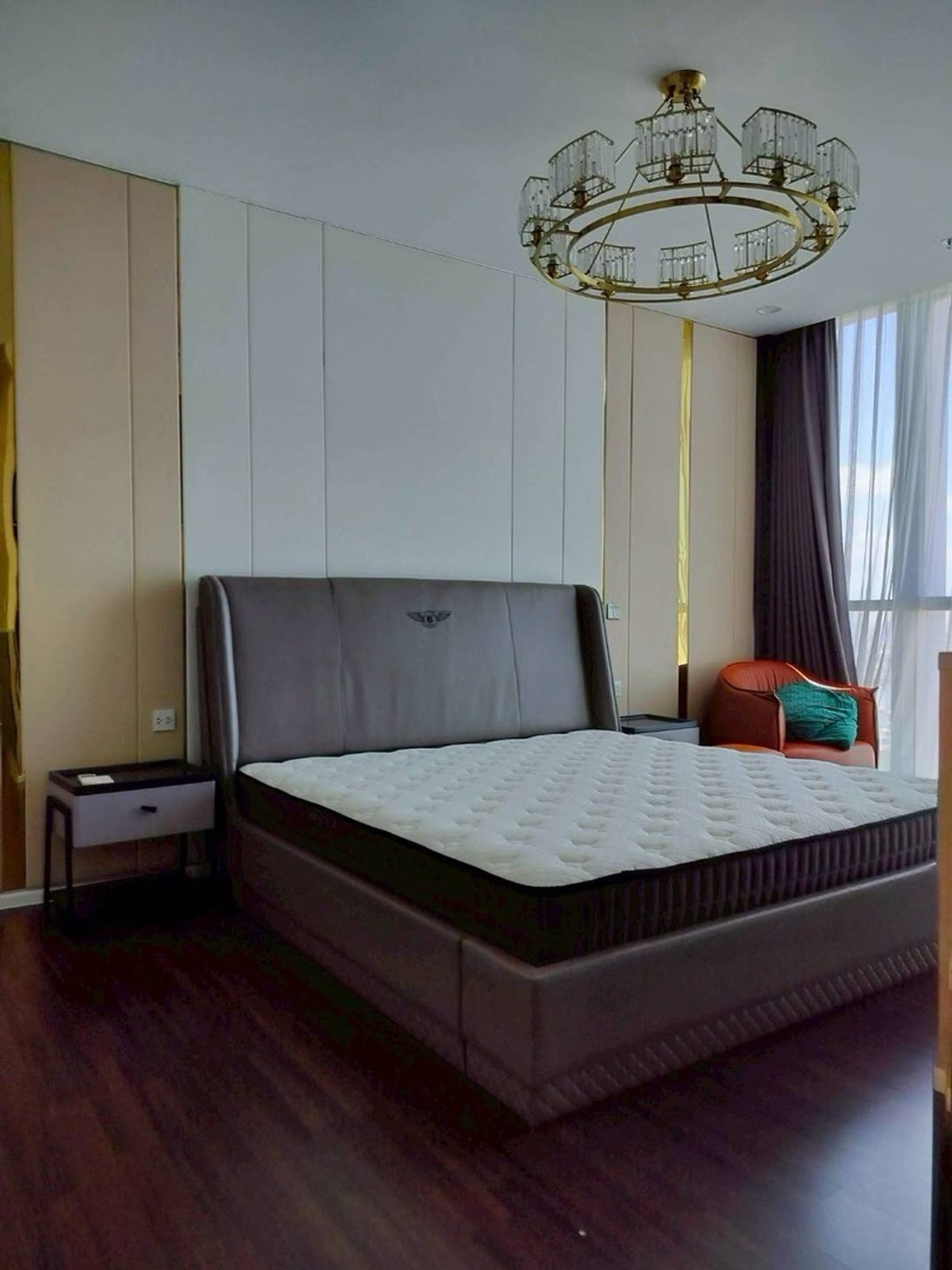 ให้เช่าคอนโดอ่อนนุช อุดมสุข : 🏙 Penthouse หรูให้เช่า | Whizdom Inspire สุขุมวิท 101/1ชั้น 46 • พื้นที่ 240 ตร.ม. • วิวแม่น้ำสวย4 ห้องนอน | 4 ห้องน้ำ | ห้องแม่บ้านLiving Room ใหญ่ + ห้องอเนกประสงค์📍 500 ม. จาก BTS ปุณณวิถีติดห้าง True Digital Park