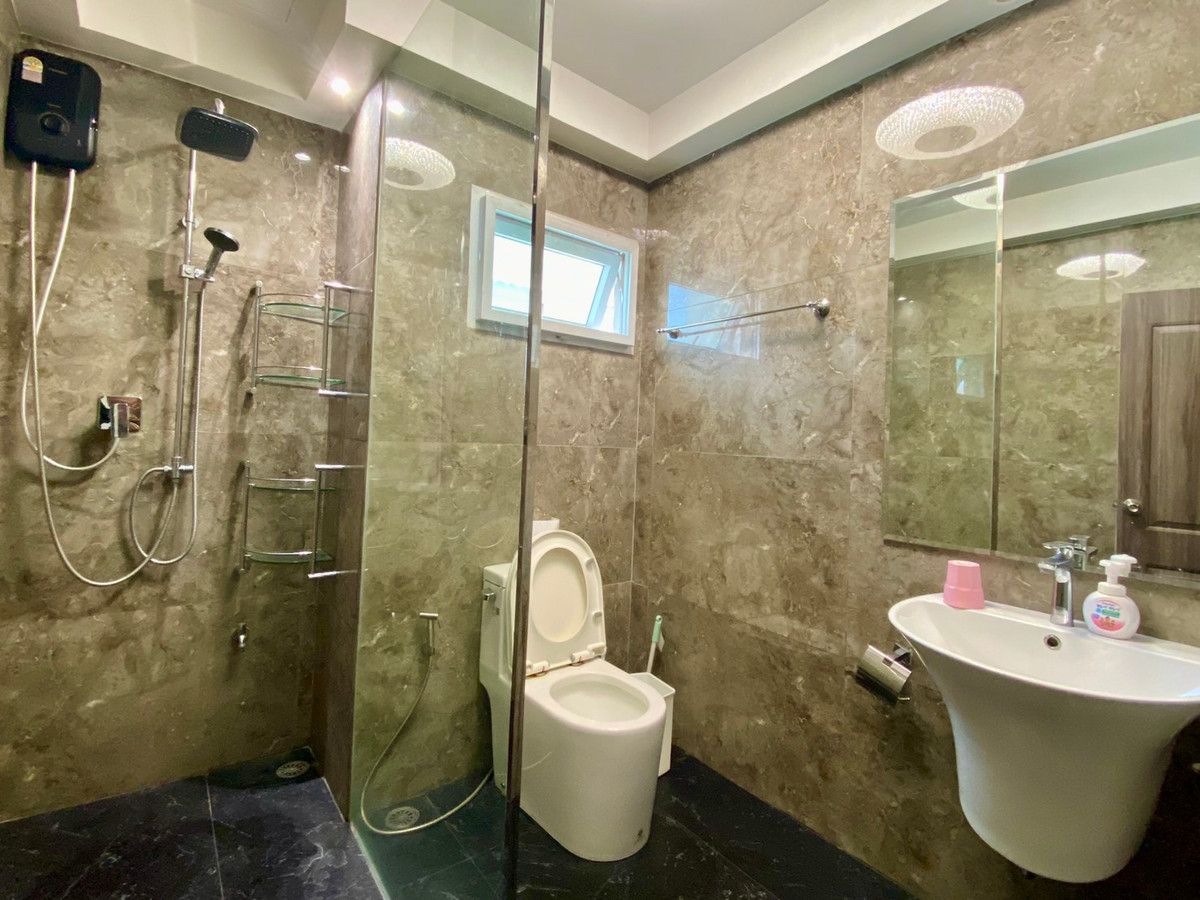 ขายบ้านพัฒนาการ ศรีนครินทร์ : 🔥🔥ขายถูกสุด!! 6b5b 17mb - Manthana Rama 9-Srinakarin 📞Call 090 919 9898