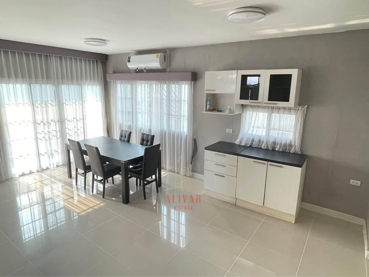 HouseNawamin, Ramindra : RH014426 For sale/rent, 2-story detached house, 3 bedrooms at Burasiri Panyaindra.