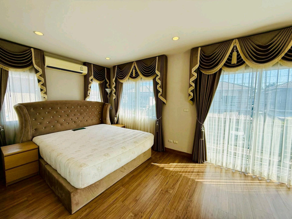 For RentHouseRathburana, Suksawat : ✨ Single house, new condition, close to the city, complete functions, suitable for living & Work From Home ✨  Vacant house, ready to move in.