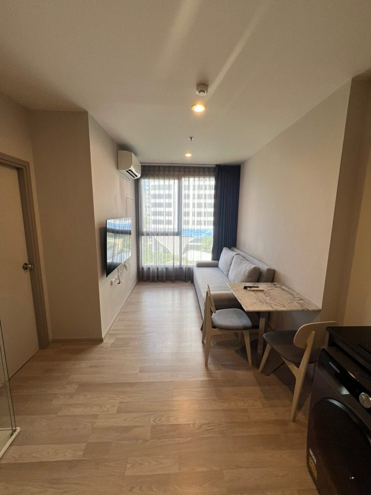 For RentCondoBangna, Bearing, Lasalle : For rent Ideo mobi Sukhumvit Eastpoint [16,500 ฿/M] #with bathtub