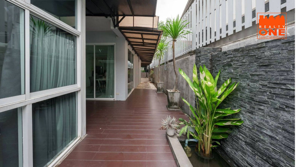 ขายทาวน์โฮมเกษตร นวมินทร์ ลาดปลาเค้า : ขายด่วน Rare Item! The iBox เกษตร-นวมินทร์ พื้นที่ 42 ตร.ว. ทาวน์โฮมหลังมุม ใหญ่เท่าบ้านเดี่ยว ตกแต่งหรู พร้อมอยู่ทันที!