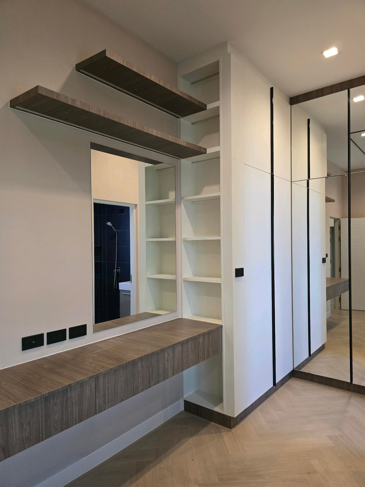 บ้านบางนา แบริ่ง ลาซาล : ขาย/เช่า บ้านเดี่ยว Bangkok Boulevard บางนา กม. 5 แต่งครบ พร้อมอยู่