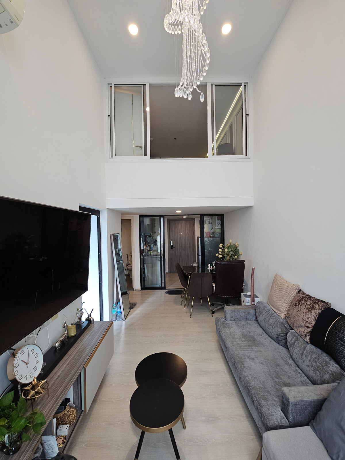 ขายคอนโดวิภาวดี ดอนเมือง หลักสี่ : ขายคอนโด Knightsbridge พหลโยธิน อินเตอร์เชนจ์ ขนาด 53.8 ตร.ม. ห้อง Duplex ใกล้ BTS 2 สาย