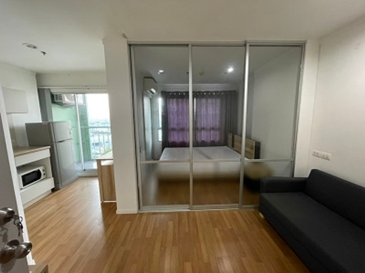 For RentCondoRathburana, Suksawat : Condo for rent, 1 bedroom, 1 living room, Lumpini Place Suksawat, next to Indy Rama 2 market.
