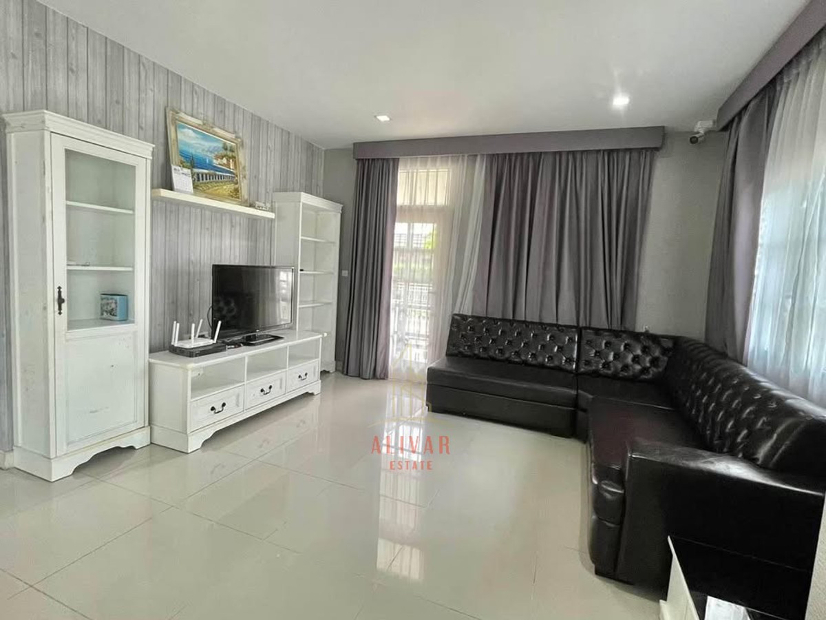 HouseNawamin, Ramindra : RH014426 For sale/rent, 2-story detached house, 3 bedrooms at Burasiri Panyaindra.