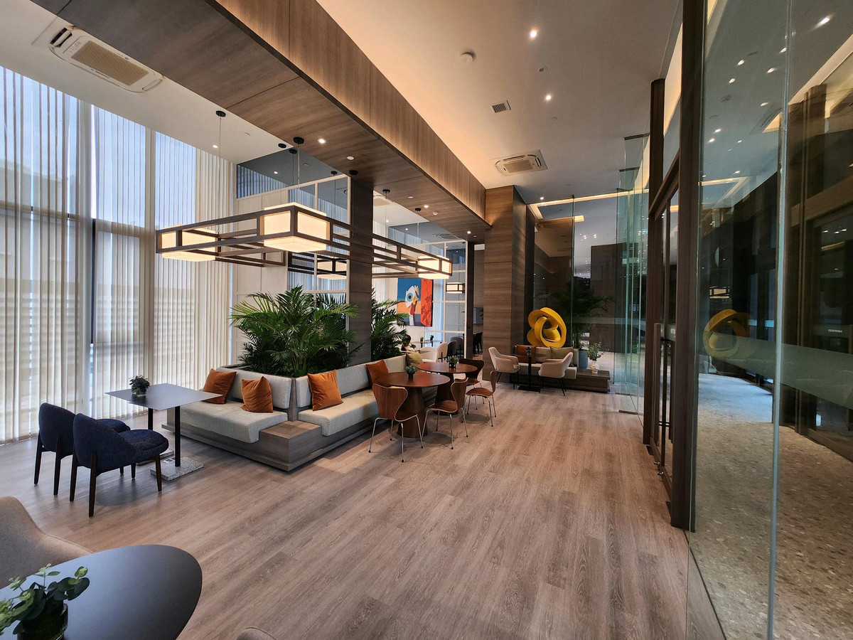 ให้เช่าคอนโดพระราม 9 เพชรบุรีตัดใหม่ RCA : 🔥ให้เช่าด่วน🔥โนเบิล นิว ดิสทริค อาร์ไนน์  เฟอร์นิเจอร์ครบพร้อมเข้าอยู่ MRT พระราม 9 และ Central พระราม 9