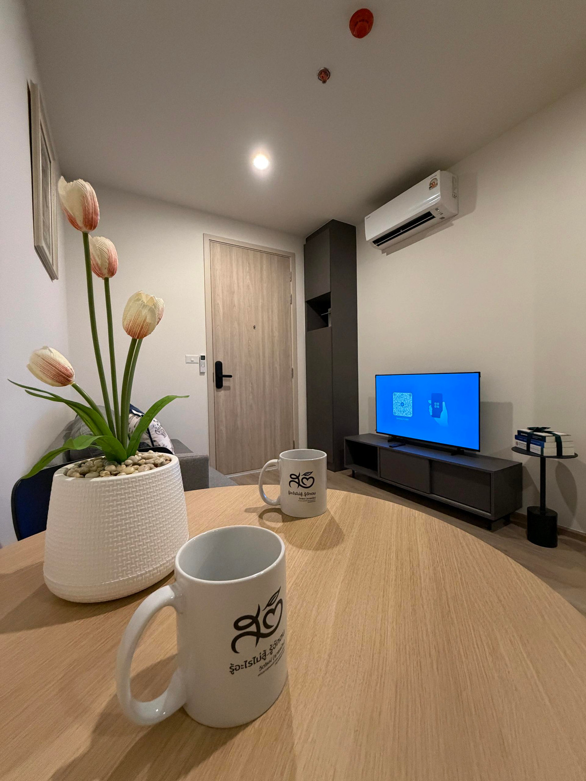 ให้เช่าคอนโดพระราม 9 เพชรบุรีตัดใหม่ RCA : 🔥ให้เช่าด่วน🔥โนเบิล นิว ดิสทริค อาร์ไนน์  เฟอร์นิเจอร์ครบพร้อมเข้าอยู่ MRT พระราม 9 และ Central พระราม 9