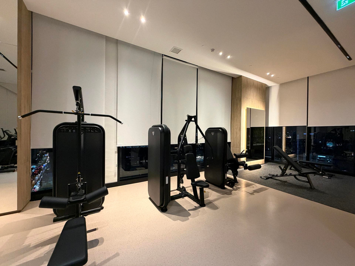 ให้เช่าคอนโดพระราม 9 เพชรบุรีตัดใหม่ RCA : 🔥ให้เช่าด่วน🔥โนเบิล นิว ดิสทริค อาร์ไนน์  เฟอร์นิเจอร์ครบพร้อมเข้าอยู่ MRT พระราม 9 และ Central พระราม 9