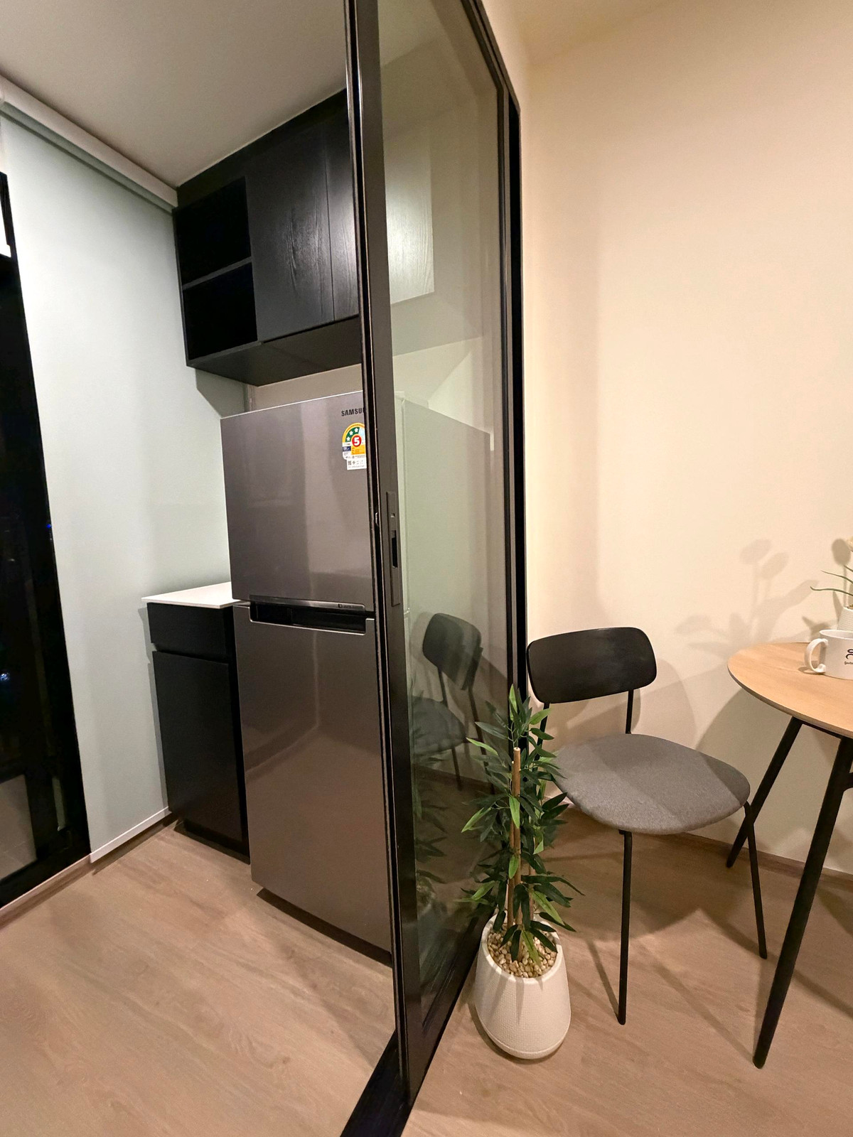 ให้เช่าคอนโดพระราม 9 เพชรบุรีตัดใหม่ RCA : 🔥ให้เช่าด่วน🔥โนเบิล นิว ดิสทริค อาร์ไนน์  เฟอร์นิเจอร์ครบพร้อมเข้าอยู่ MRT พระราม 9 และ Central พระราม 9