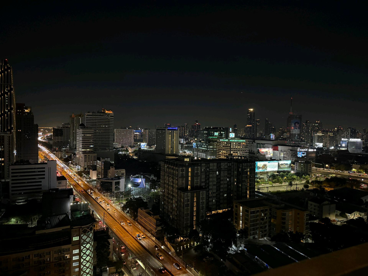 ให้เช่าคอนโดพระราม 9 เพชรบุรีตัดใหม่ RCA : 🔥ให้เช่าด่วน🔥โนเบิล นิว ดิสทริค อาร์ไนน์  เฟอร์นิเจอร์ครบพร้อมเข้าอยู่ MRT พระราม 9 และ Central พระราม 9