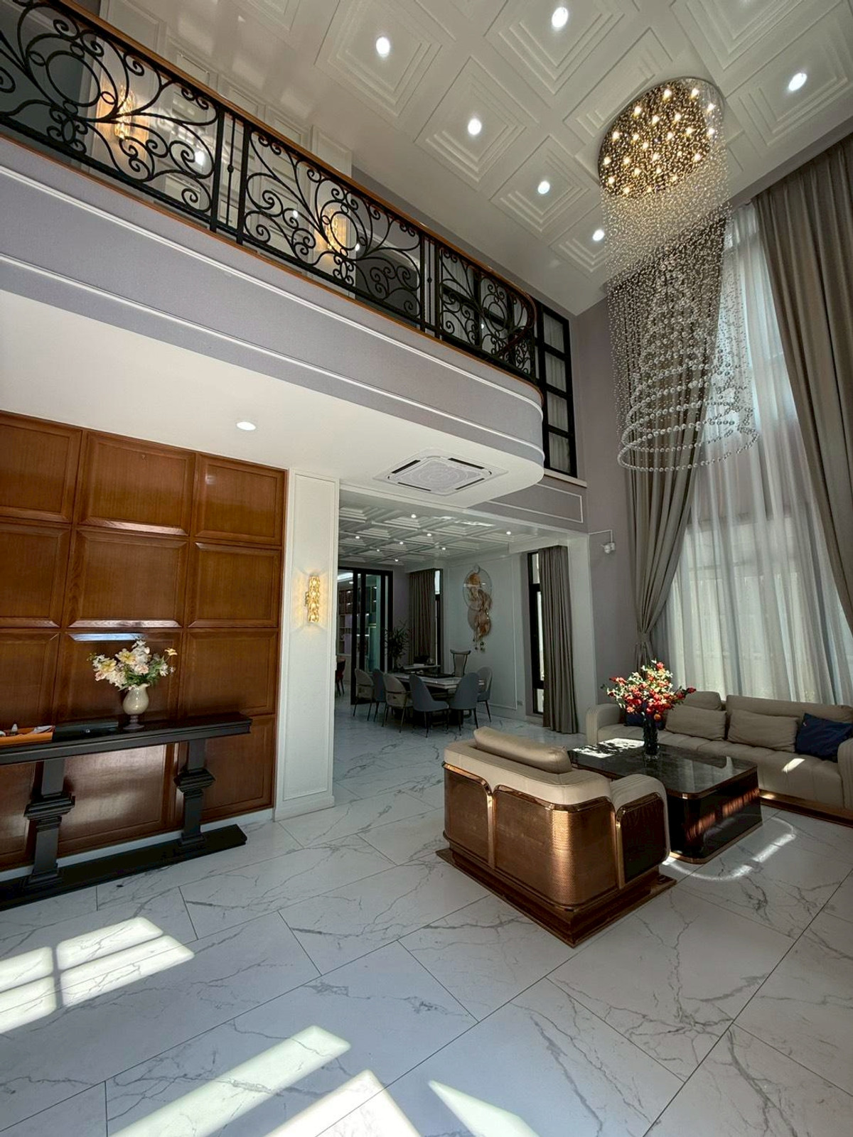 For RentHouseRama3 (Riverside),Satupadit : LTHC14228 – House for Rent | The Welton Rama 3 | 578 sqm | 6 Beds 7 Baths | 450K/Month | House for rent The Welton Rama 3