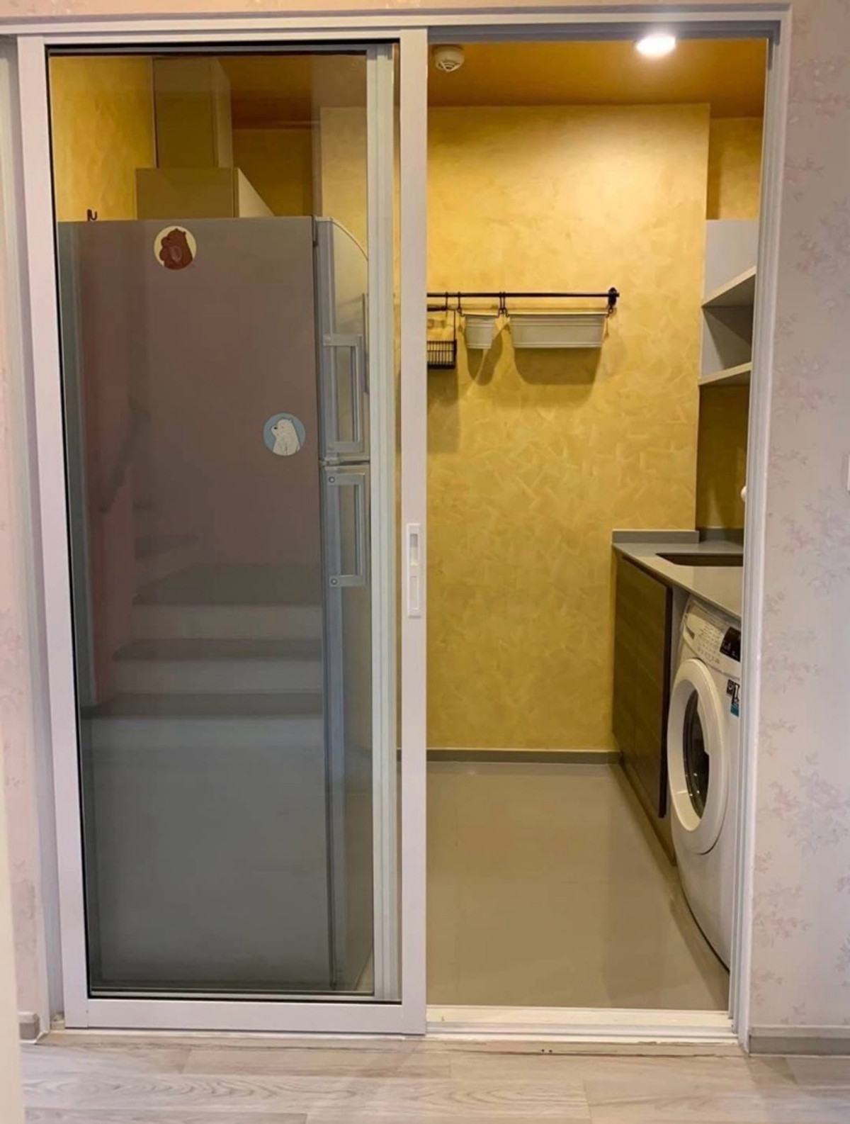 For SaleCondoRatchadapisek, Huaikwang, Suttisan : High-Floor Duplex Condo Near MRT Huai Khwang Suitable for Investment