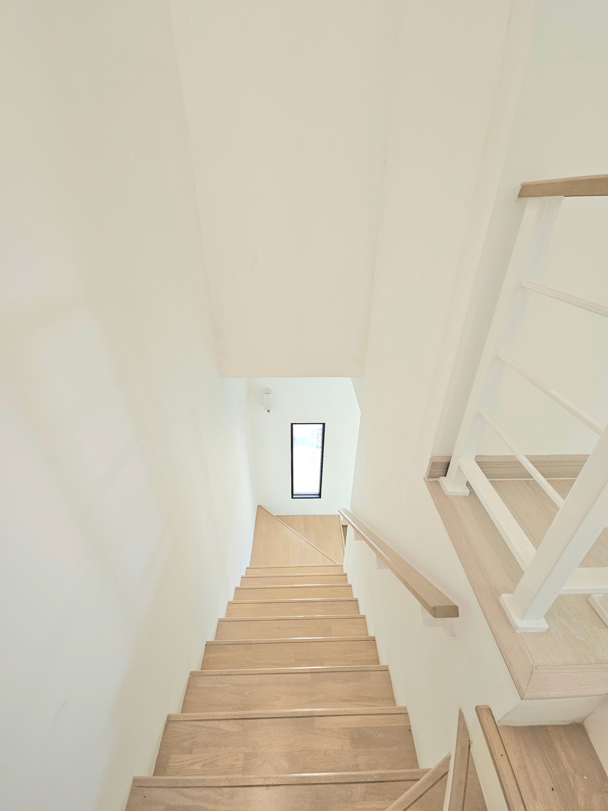 For SaleTownhomeNawamin, Ramindra : Corner townhome for sale, Pruksa Ville, Phahonyothin Ramintra (30.5 sq m.), near BTS Sai Yut.