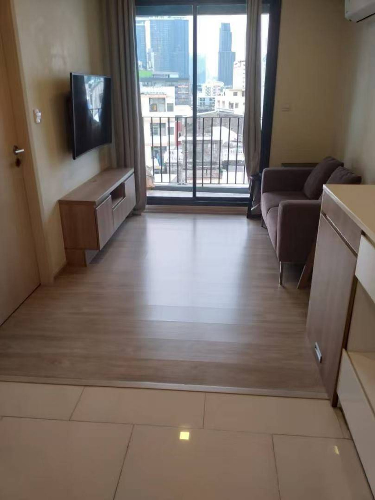 ให้เช่าคอนโดพระราม 9 เพชรบุรีตัดใหม่ RCA : ให้เช่าคอนโด Maestro 03 รัชดา-พระราม 9 คอนโดแต่งครบพร้อมเข้าอยู่ใกล้MRTพระราม9!!