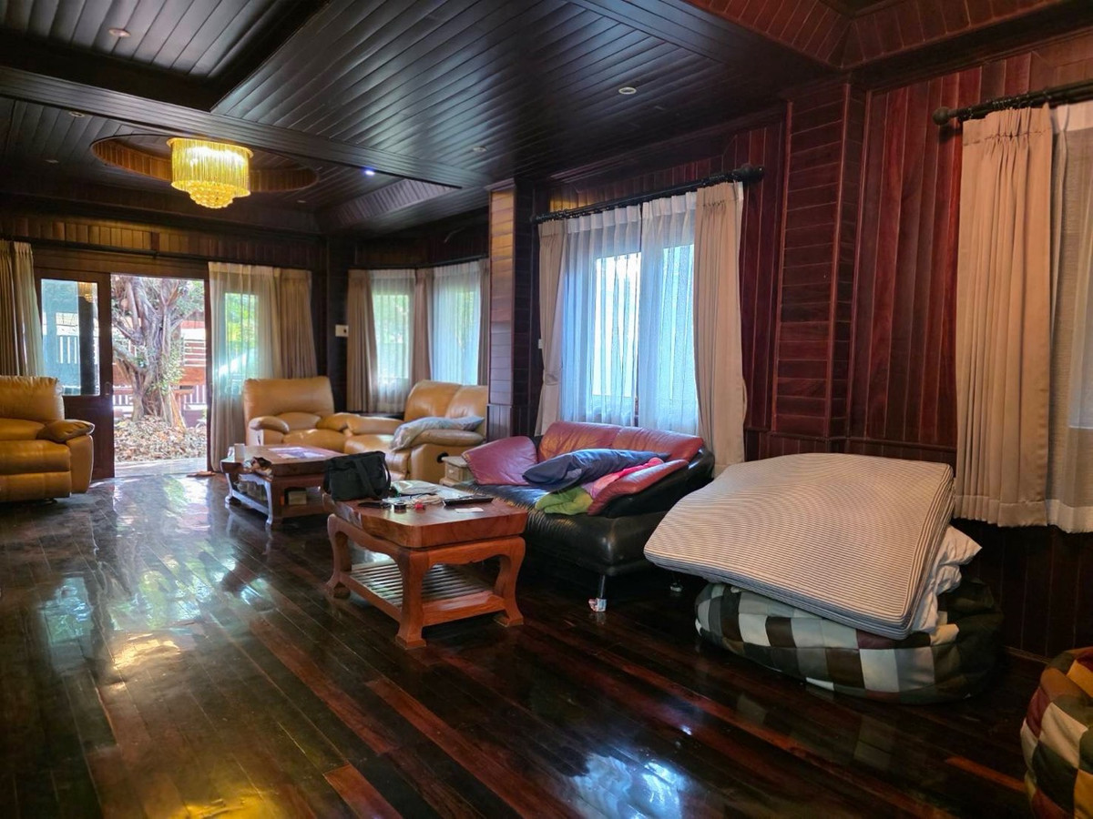 ขายบ้านเชียงใหม่ : 🏡 ขายบ้านไม้แท้ สร้างเอง มูลค่าสูงกว่าราคาขาย หมู่บ้านรินรดา3 อ.สารภี เชียงใหม่ น้ำไม่เคยท่วม