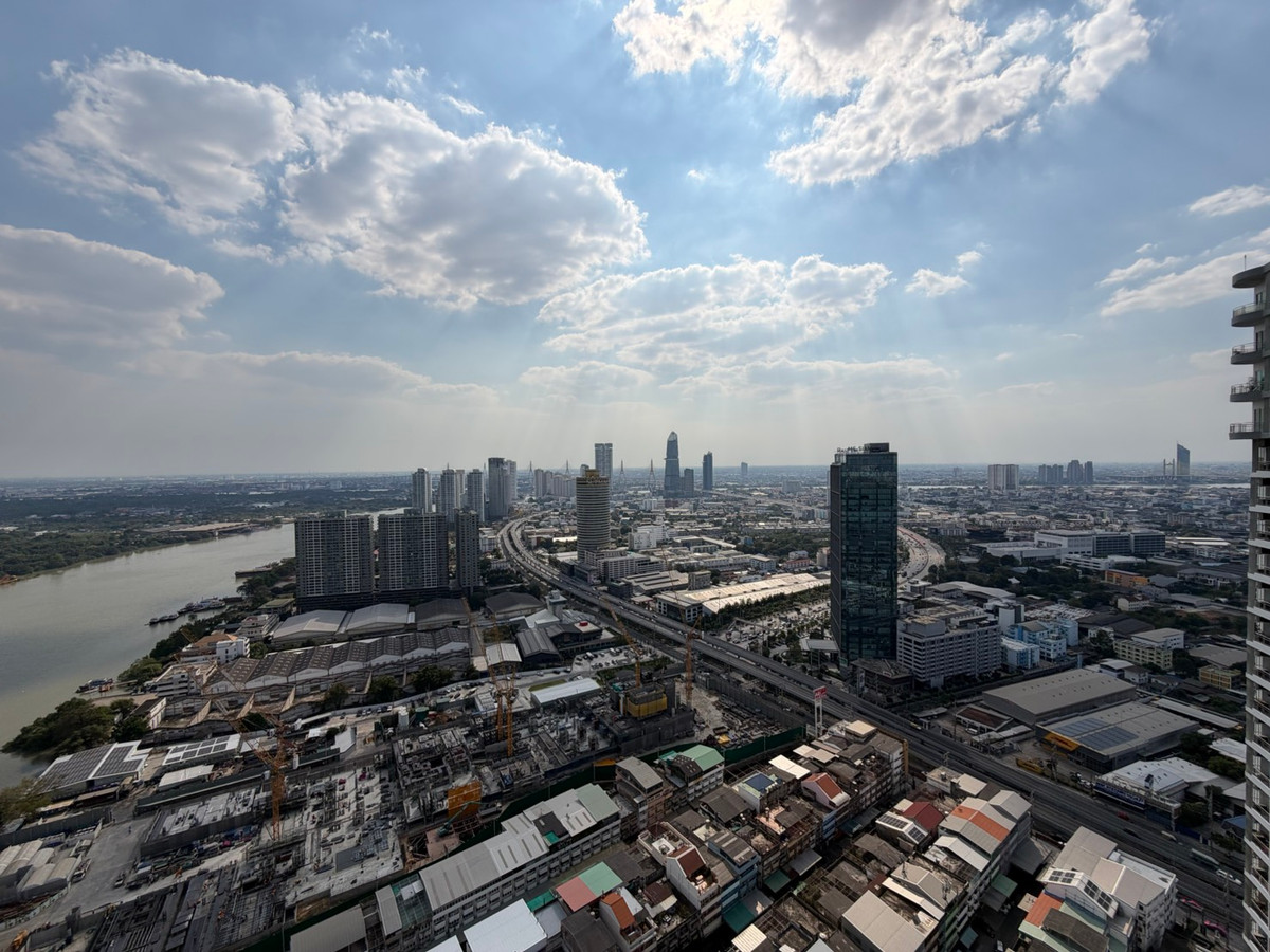 For SaleCondoRama3 (Riverside),Satupadit : For sale/rent Supalai Prima Riva Rama 3 | 3 bedrooms, high floor, river view ________________________________________ Luxury riverfront condo Supalai Prima Riva Rama 3, 42nd floor, area 256 sq m., 3 bedrooms, 5 bathrooms, maids room, panoramic Chao Phraya