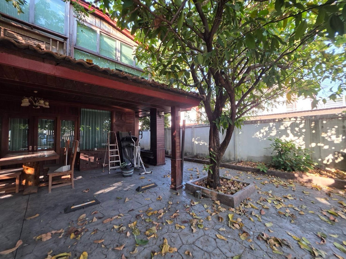 ขายบ้านเชียงใหม่ : 🏡 ขายบ้านไม้แท้ สร้างเอง มูลค่าสูงกว่าราคาขาย หมู่บ้านรินรดา3 อ.สารภี เชียงใหม่ น้ำไม่เคยท่วม