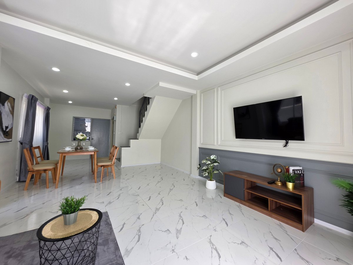 ขายทาวน์โฮมมีนบุรี-ร่มเกล้า : SF139 ขาย มบ.พูนสินธานี 3 ร่มเกล้า บ้านหลังมุม🥇 โล่งโปร่ง🥇 พร้อมอยู่