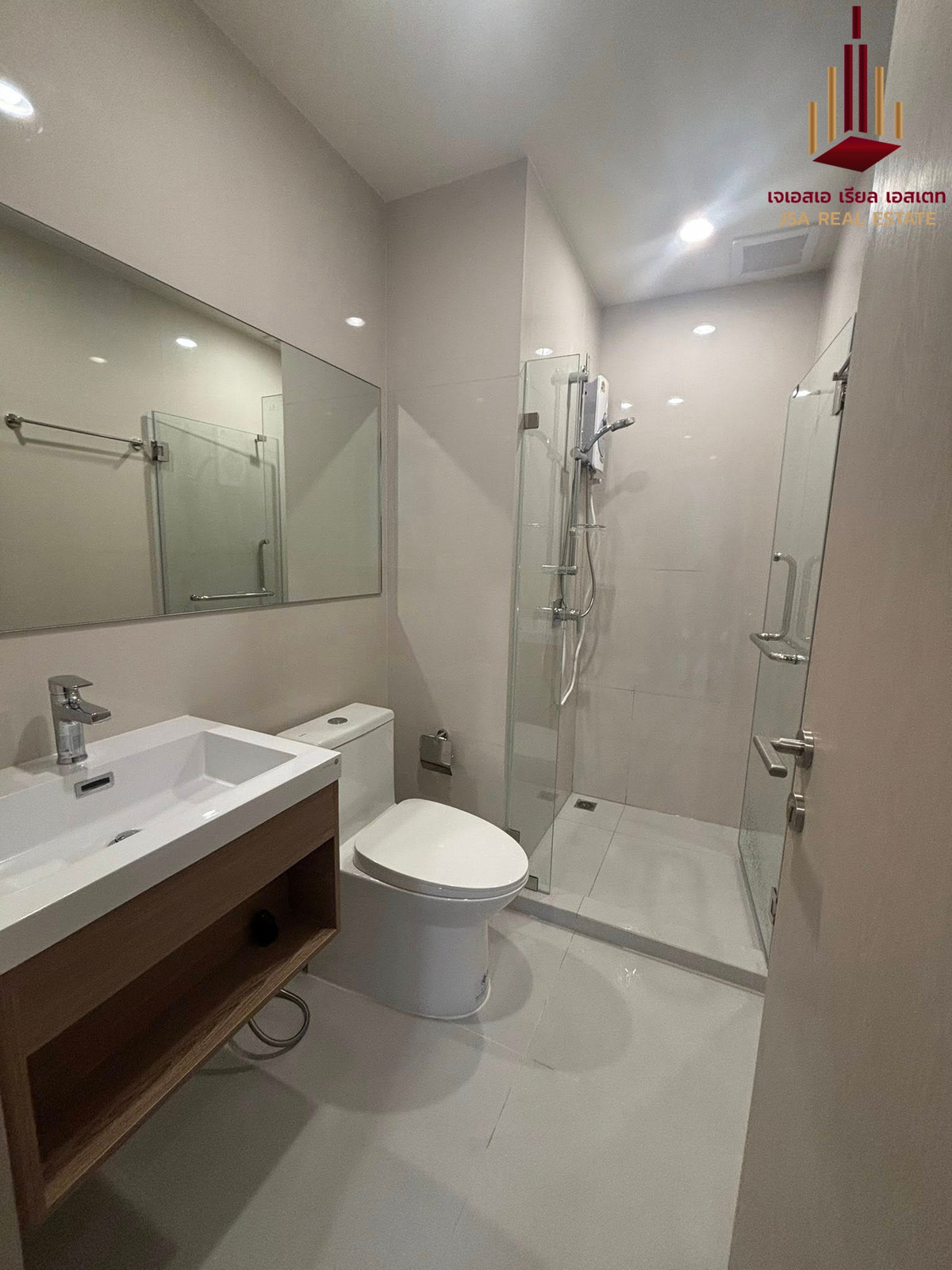 ให้เช่าคอนโดปิ่นเกล้า จรัญสนิทวงศ์ : ✨ For Rent: NUE Noble Faichai - Wang Lang  Condo ✨  💰 Only 12,000 THB/month