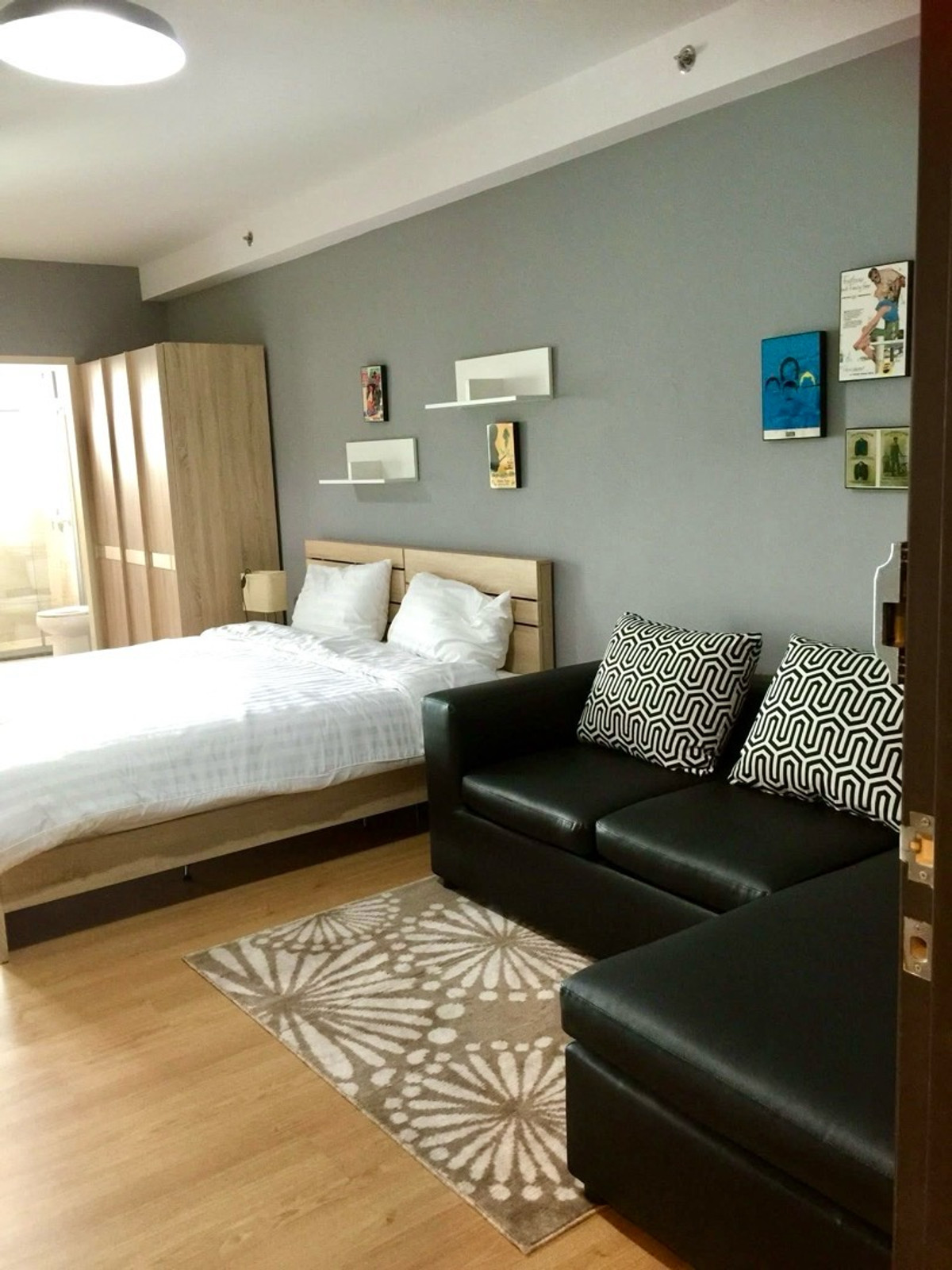 For RentCondoRama9, Petchburi, RCA : Condo for rent, Supalai Park Ekkamai-Thonglor, near BTS Thonglor.