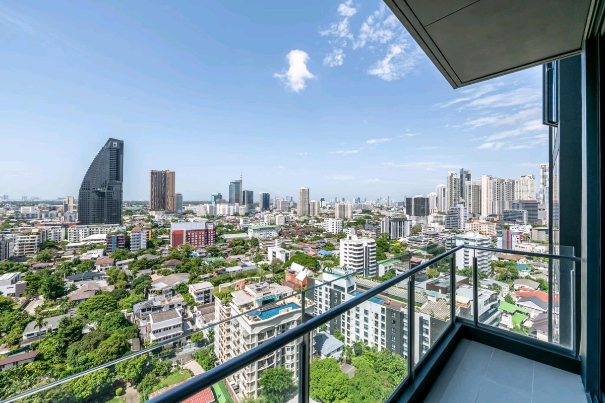 CondoSukhumvit, Asoke, Thonglor : /25,900,000 THB