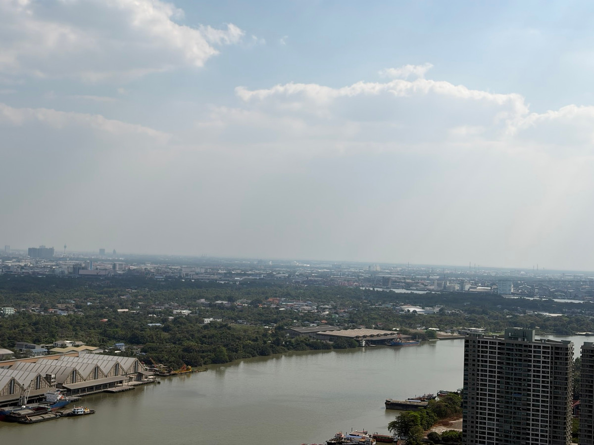 For SaleCondoRama3 (Riverside),Satupadit : For sale/rent Supalai Prima Riva Rama 3 | 3 bedrooms, high floor, river view ________________________________________ Luxury riverfront condo Supalai Prima Riva Rama 3, 42nd floor, area 256 sq m., 3 bedrooms, 5 bathrooms, maids room, panoramic Chao Phraya