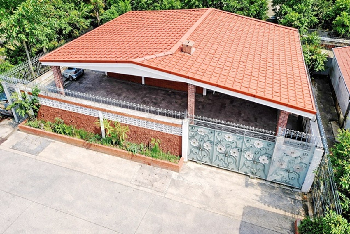 ให้เช่าบ้านสะพานควาย จตุจักร : BTS ม.เกษตร 1.22กม. ให้เช่าบ้านชั้นเดียว รัชดา พหลโยธิน34 5นอน 2 แอร์ BTSเสนานิคม 1.02กม.