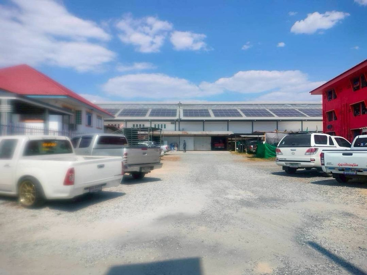 For SaleLandSamut Prakan,Samrong : Land for sale, already filled in, cheapest in zone 240.8, red layout, Bang Phli, Soi King Kaew 13, good location, suitable for building a house, office, apartment.