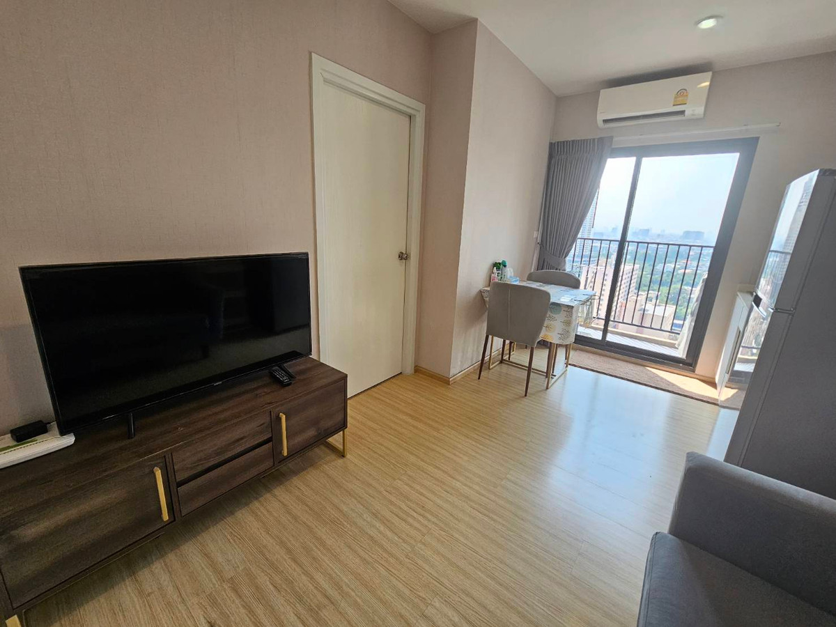 ให้เช่าคอนโดปิ่นเกล้า จรัญสนิทวงศ์ : 🎈ให้เช่า Plum Condo Pinklao Station : 1 ห้องนอน พร้อมอยู่🎈