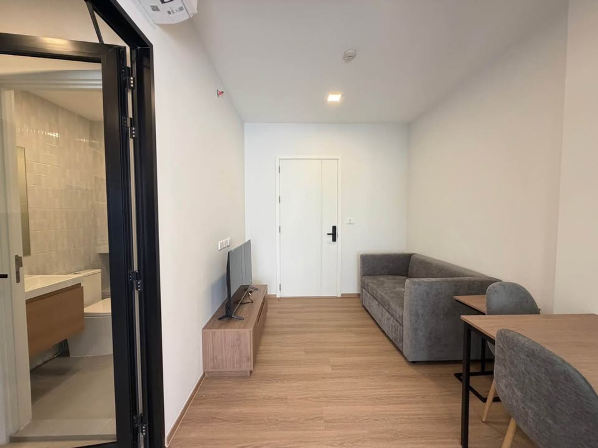 For RentCondoPinklao, Charansanitwong : 🔥 For rent Chapter One Spark Charan 🔥 📍 Near MRT Bang Phlat 🚆 Convenient travel