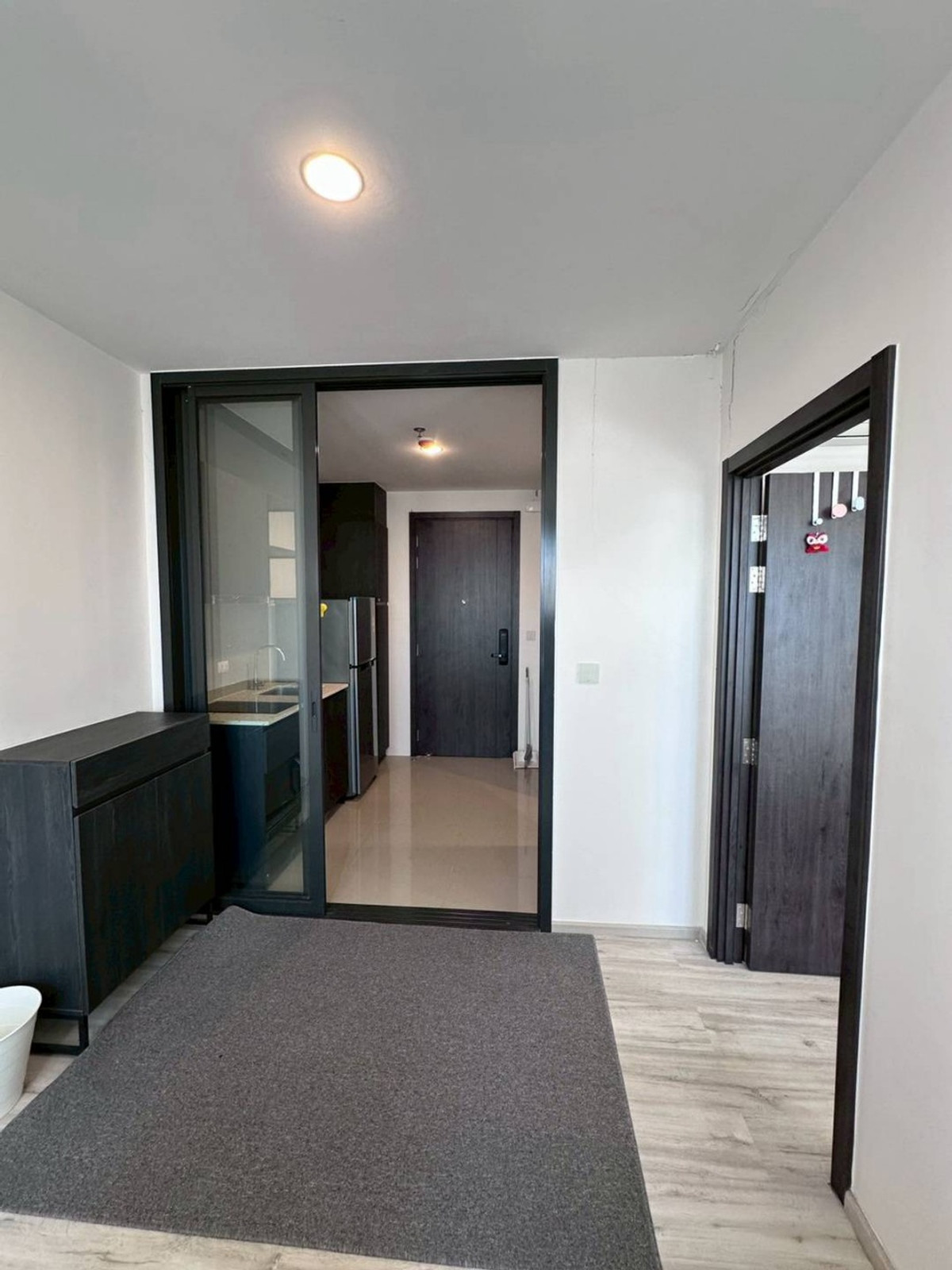 ให้เช่าคอนโดรัชดา ห้วยขวาง : XT Huaikhwang: 1 ห้องนอนกว้างขวาง ใกล้ MRT ห้วยขวาง เพียง 100 เมตร ✨