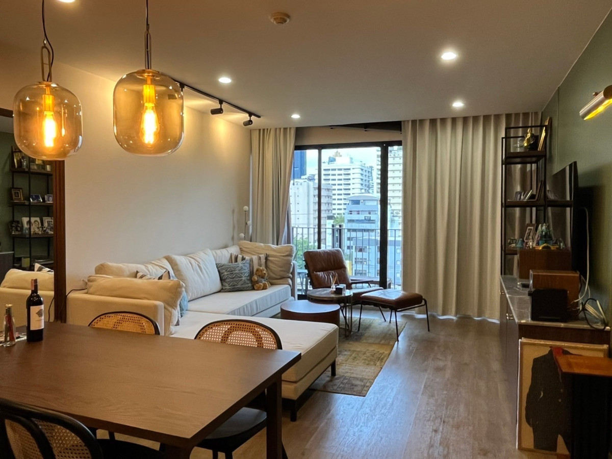 CondoWitthayu, Chidlom, Langsuan, Ploenchit : For sale/rent, top floor room, ready to move in, fully decorated, Noble Above Wireless-Ruamrudee